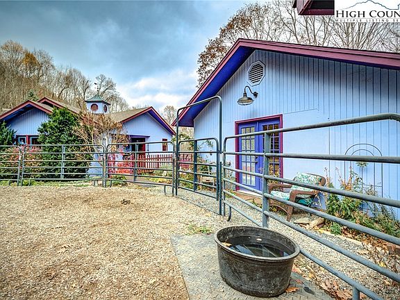 5th image of 873 Silverleaf Road