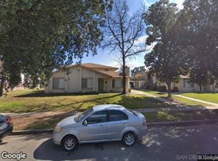 1128 Oxford Dr, Redlands, CA 92374