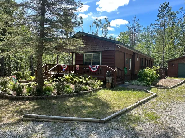 5127 Crestwood Dr, Lewiston, MI 49756