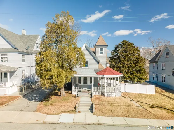 163 Willetts Avenue, New London, CT 06320