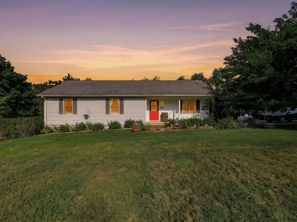 29 Rockfish Ln, Faber, VA 22938