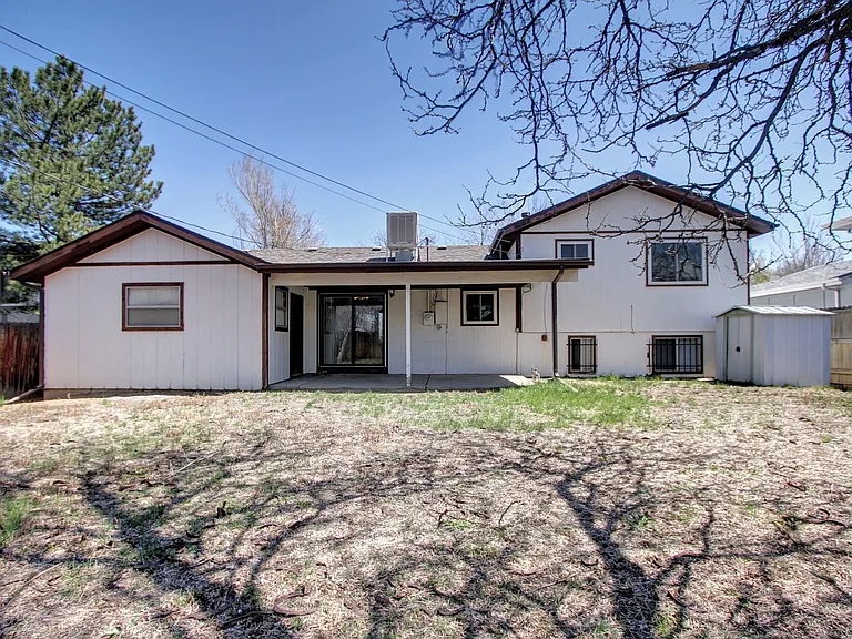 2911 S Clarkson St — Photo 23