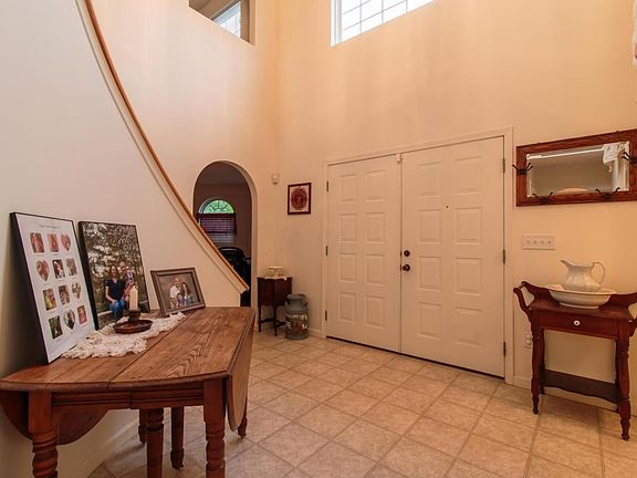 3rd image of 5546 Shagbark Pl
