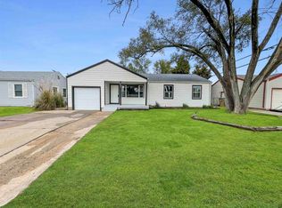 2404 W 27th St S, Wichita, KS 67217
