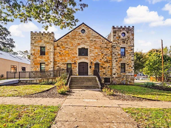 1601 New Hampshire St, Lawrence, KS 66044