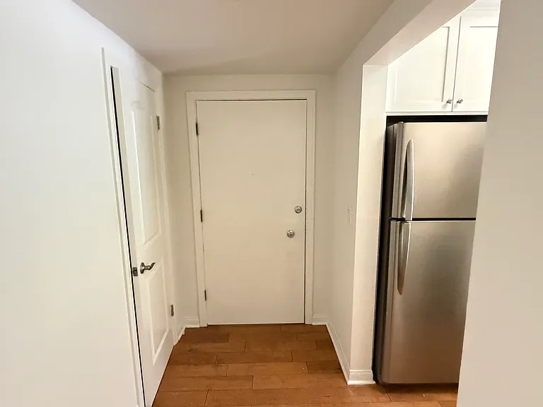 6637 Springpark Ave #6 — Photo 15