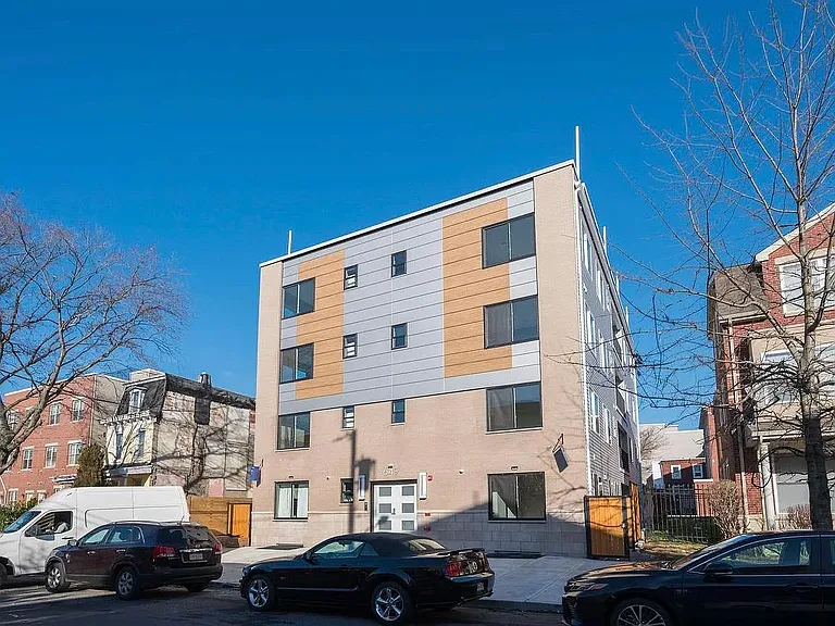 649 N 35th St #A3 — Photo 13