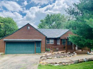 514 Fischer Rd, Creve Coeur, IL 61610