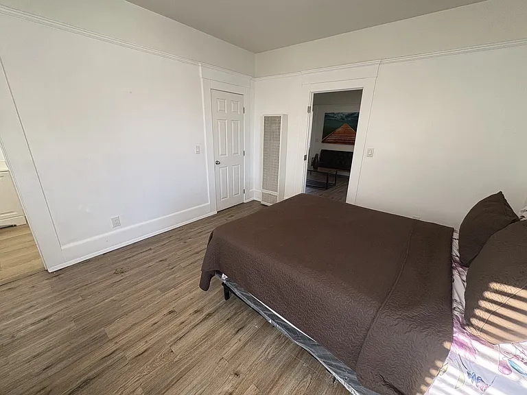 708 J Ave #708 — Photo 16