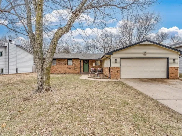 1521 N Rockwood Blvd, Mulvane, KS 67110