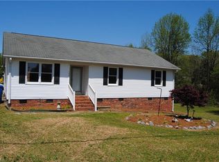 102 Archdale Blvd, Archdale, NC 27263