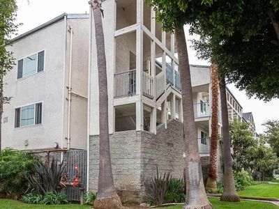 601 S Grevillea Ave APT 5, Inglewood, CA, 90301