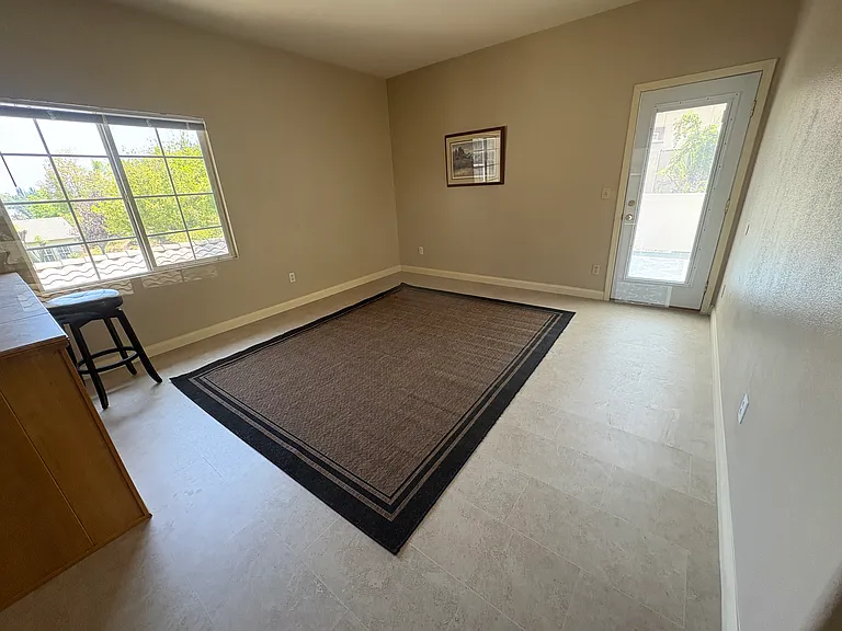 524 Golden West Dr — Photo 31