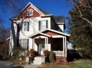 620 W 3rd St, Sedalia, MO 65301