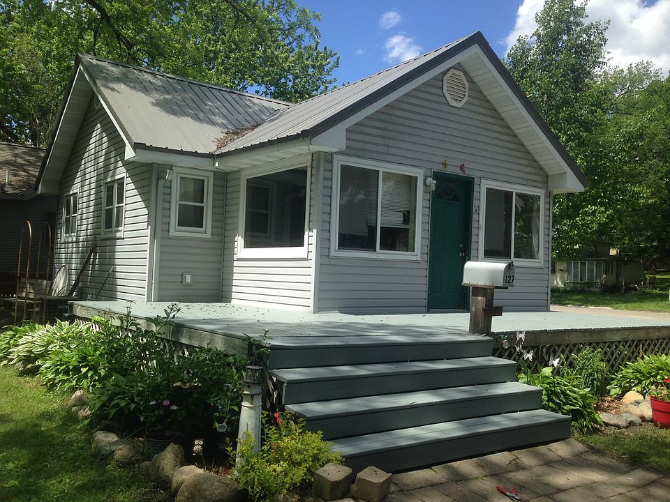 1st image of 127 Beach Dr