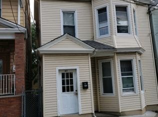 611 N 5th St, Harrison, NJ 07029