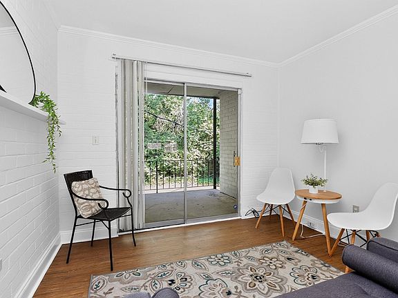 5th image of 1619-A Fulton Ave