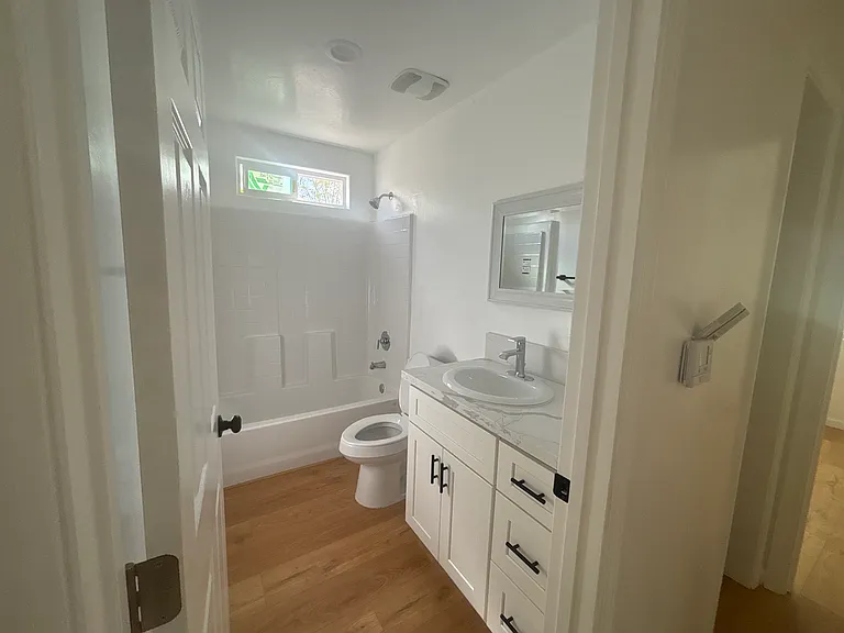 1415 Virginia St — Photo 12