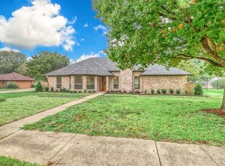 6405 Parkview Dr, Sachse, TX 75048
