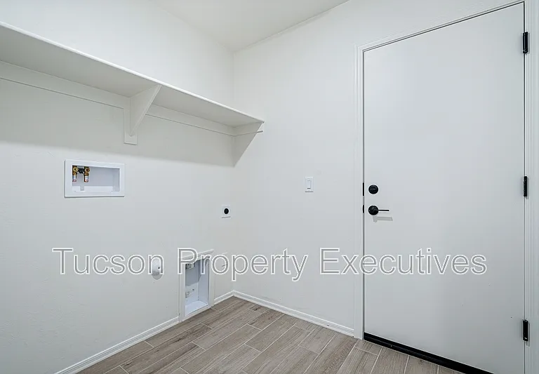 10657 S Astraia Dr — Photo 15