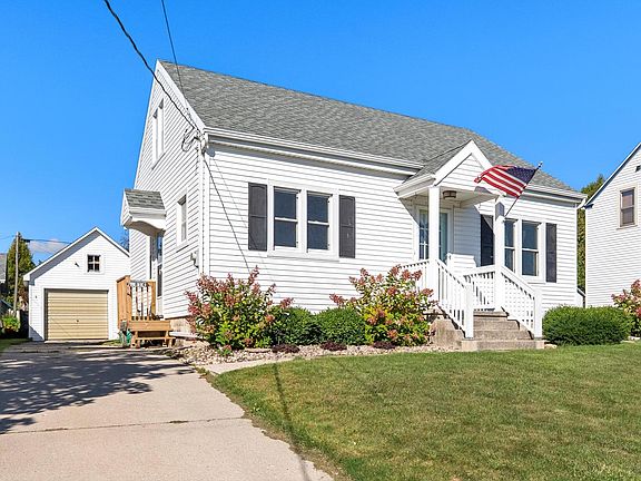 2nd image of 1814 S 9th STREET