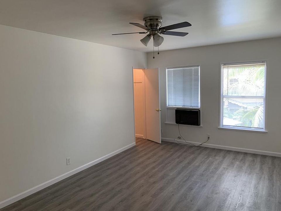 1st image of 13818 Christine Dr APT E
