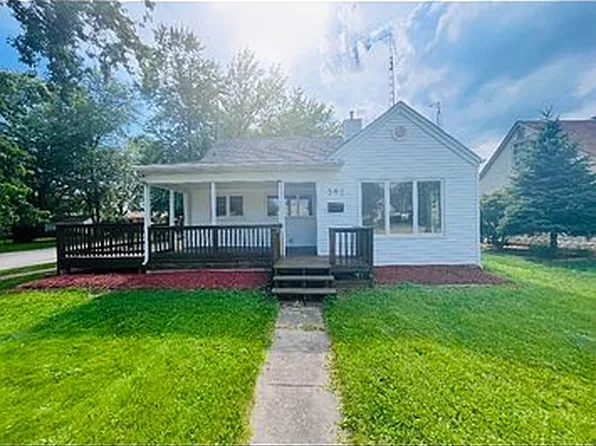 595 S Curtis Ave, Kankakee, IL 60901