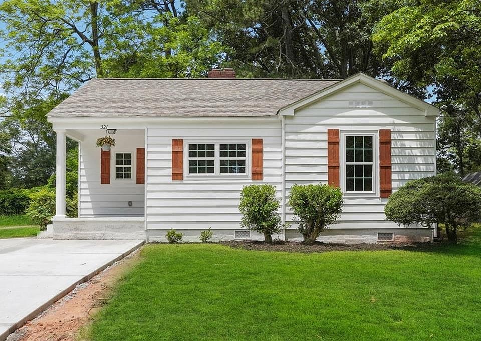 1st image of 321 Garrison Dr SE