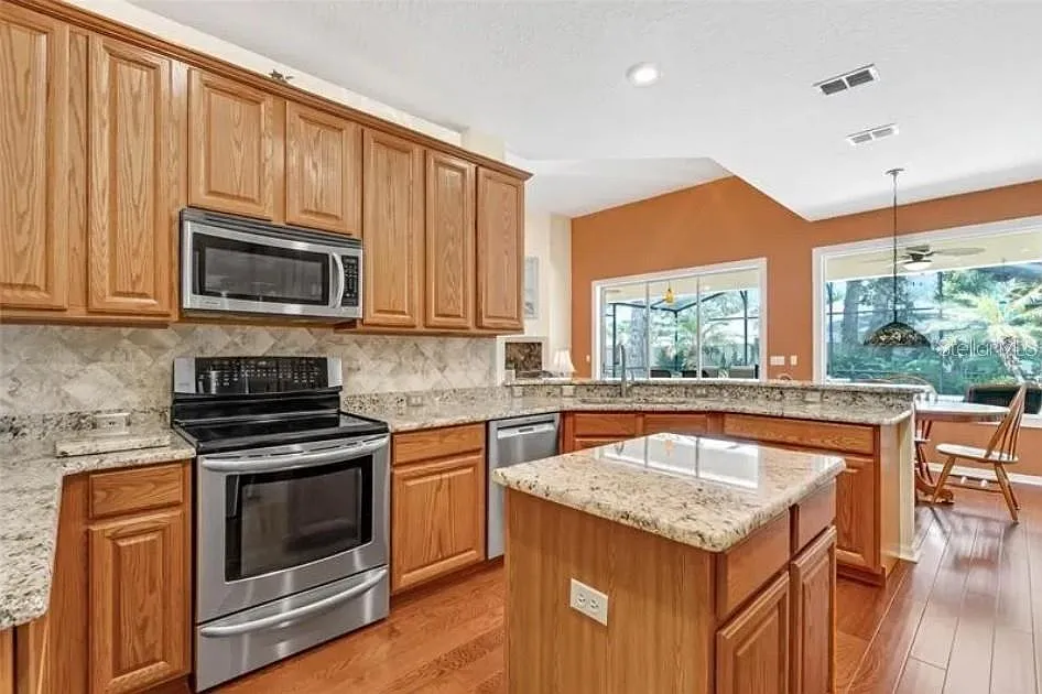 Building Photo - 970 Burlwood Ct