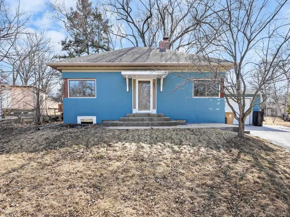 941 Burr Oak Ln, Madison, WI 53713