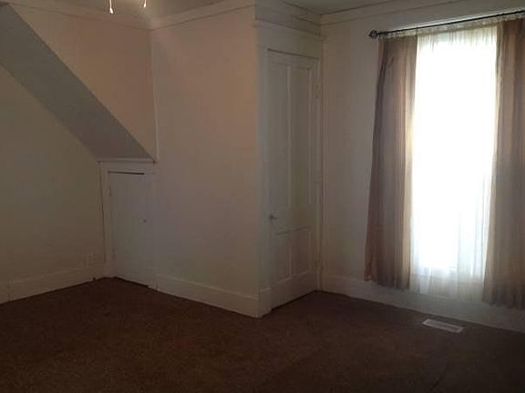 5th image of 1024 Saint Johns Ave