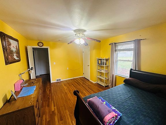 4th image of 4395 E South St #62
