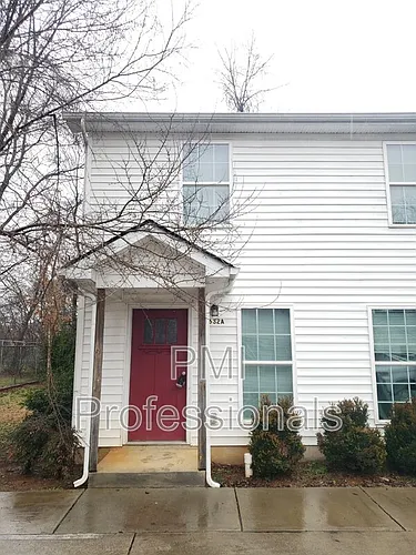 632 East St #A Photo 1