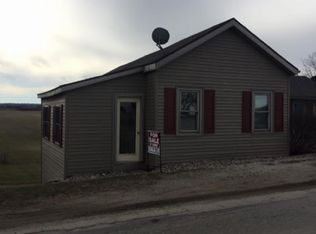 309 W Main St, Westphalia, MI 48894