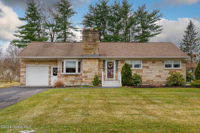 2nd image of 22 Delee Avenue