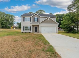 3011 Pearson Farm Dr, Browns Summit, NC 27214