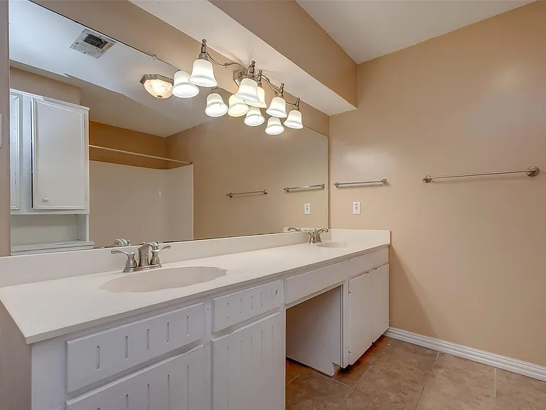 6030 Gallant Forest Dr — Photo 27