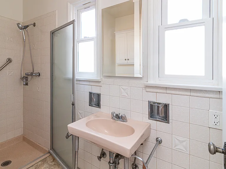 11033 Barman Ave — Photo 32