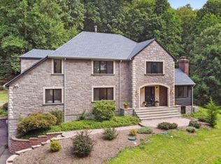 48 Old Mill Rd, Mendham, NJ 07945