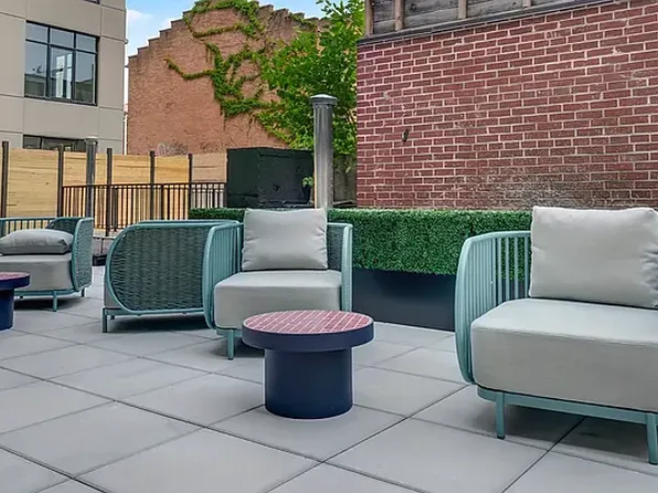 875 4th Avenue image 14 of 24