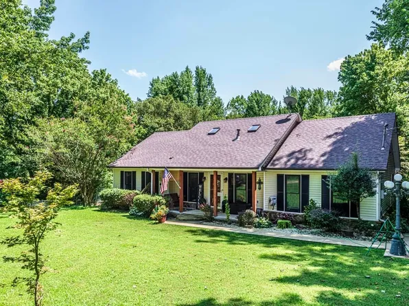 543 Walnut Rd, Munford, TN 38058