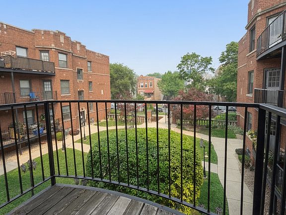 2nd image of 4019 N Central Park Ave #2S