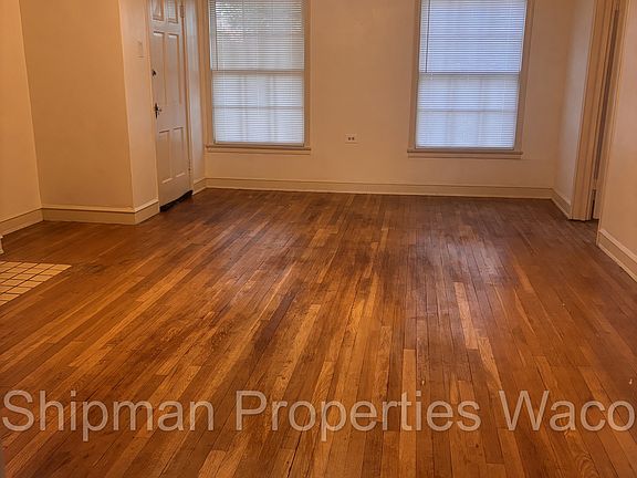 4th image of 3107 Colcord Ave #B