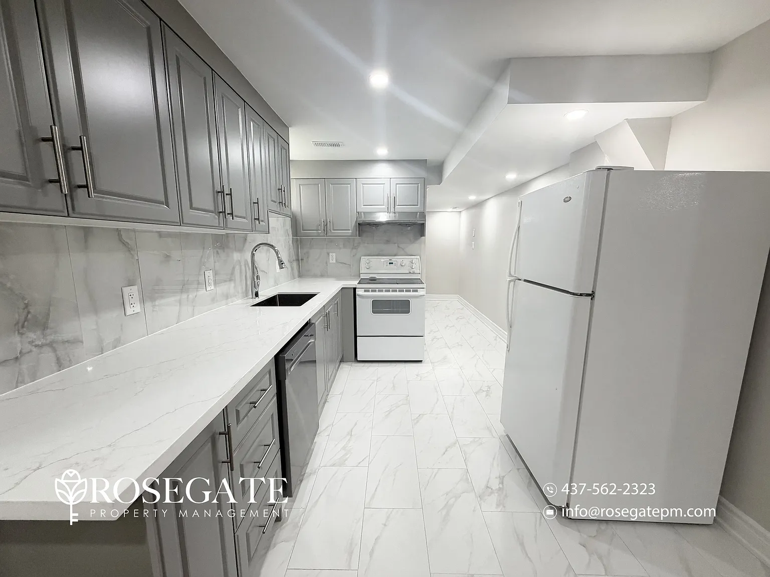 18 Bush Clover Crescent Kitchener — Photo 2