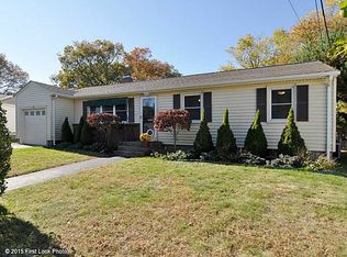 49 Manning Dr, Riverside, RI 02915