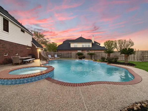 5102 Hidden Brook Ln, League City, TX 77573