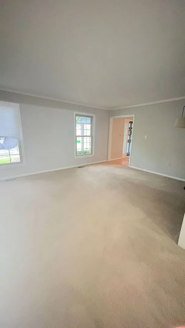 Four Bedroom Home in Secluded Neighborhood Off Franconia/Springfield Pkwy — Photo 3