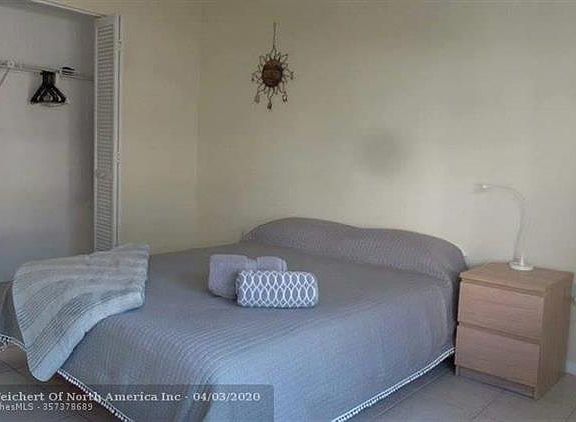 3rd image of 1255 Pennsylvania Ave APT 211