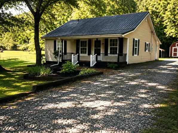 701 N Duke St, La Fayette, GA 30728