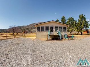 100 Los Chozas Xing, Hondo, NM